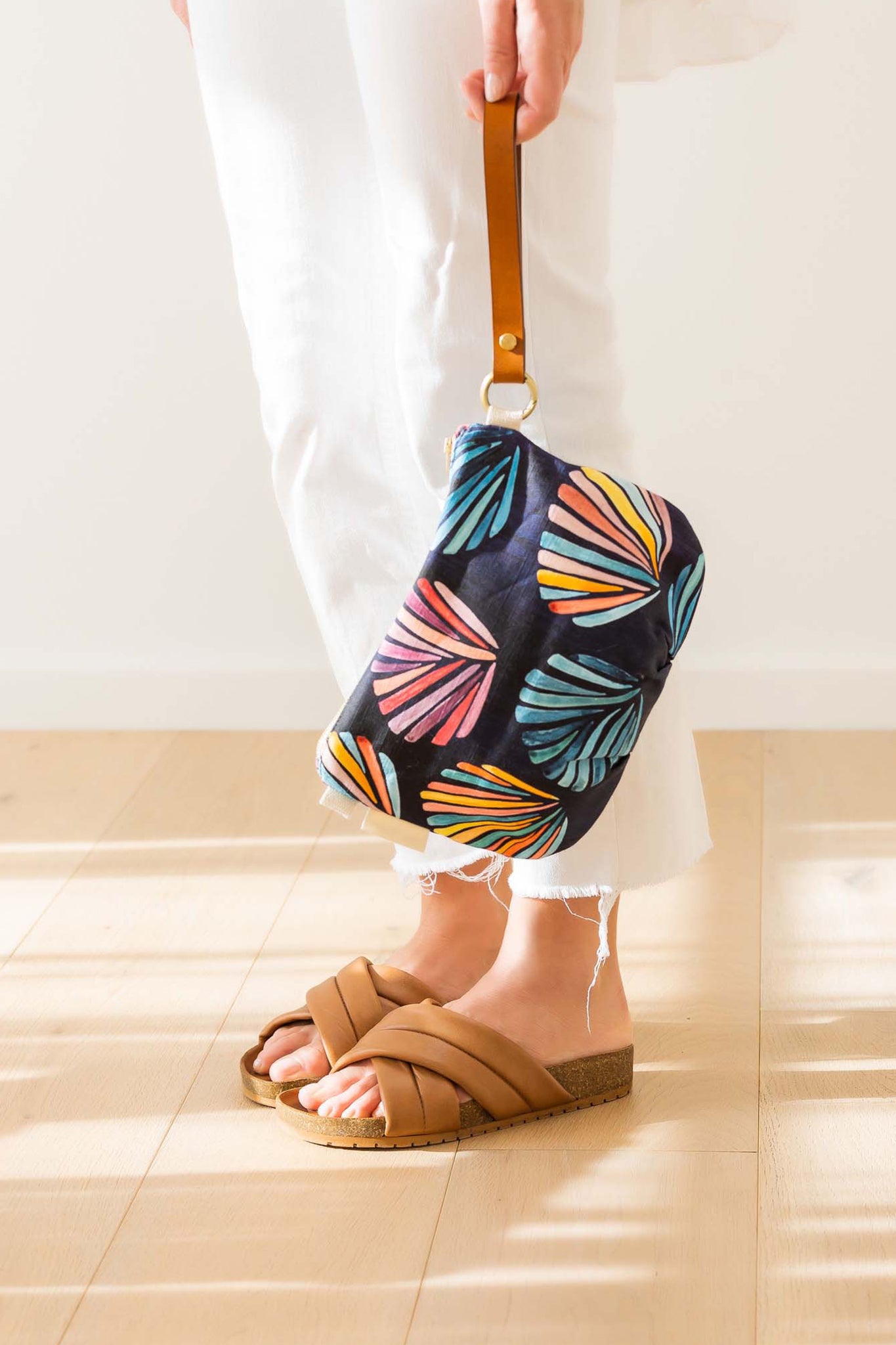 Indigo shell - Linen crossbody bag