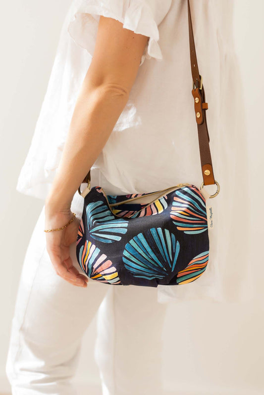 Indigo shell - Linen crossbody bag