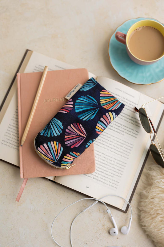 Glasses case gift set