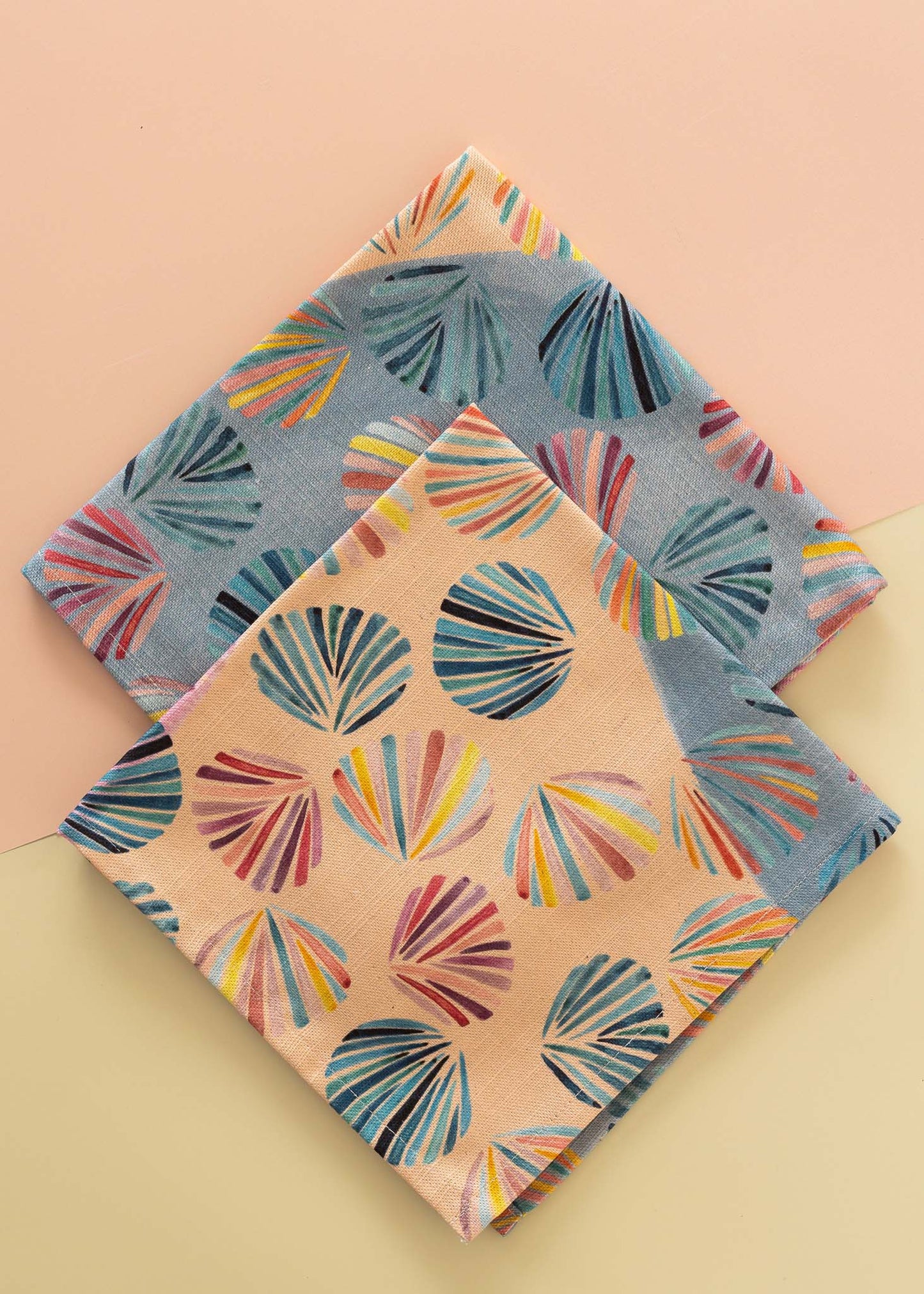 Gelato shell - Linen napkin/placemat set of 2