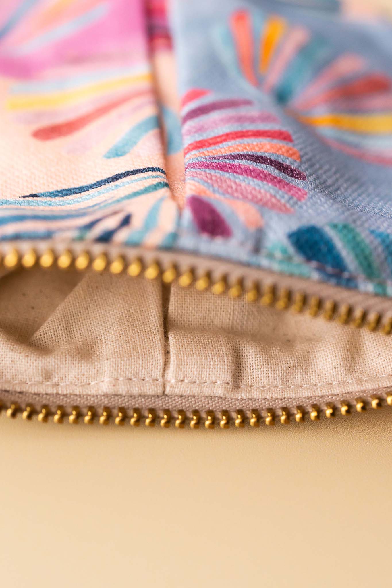 Gelato shell mini print - Linen zip purse