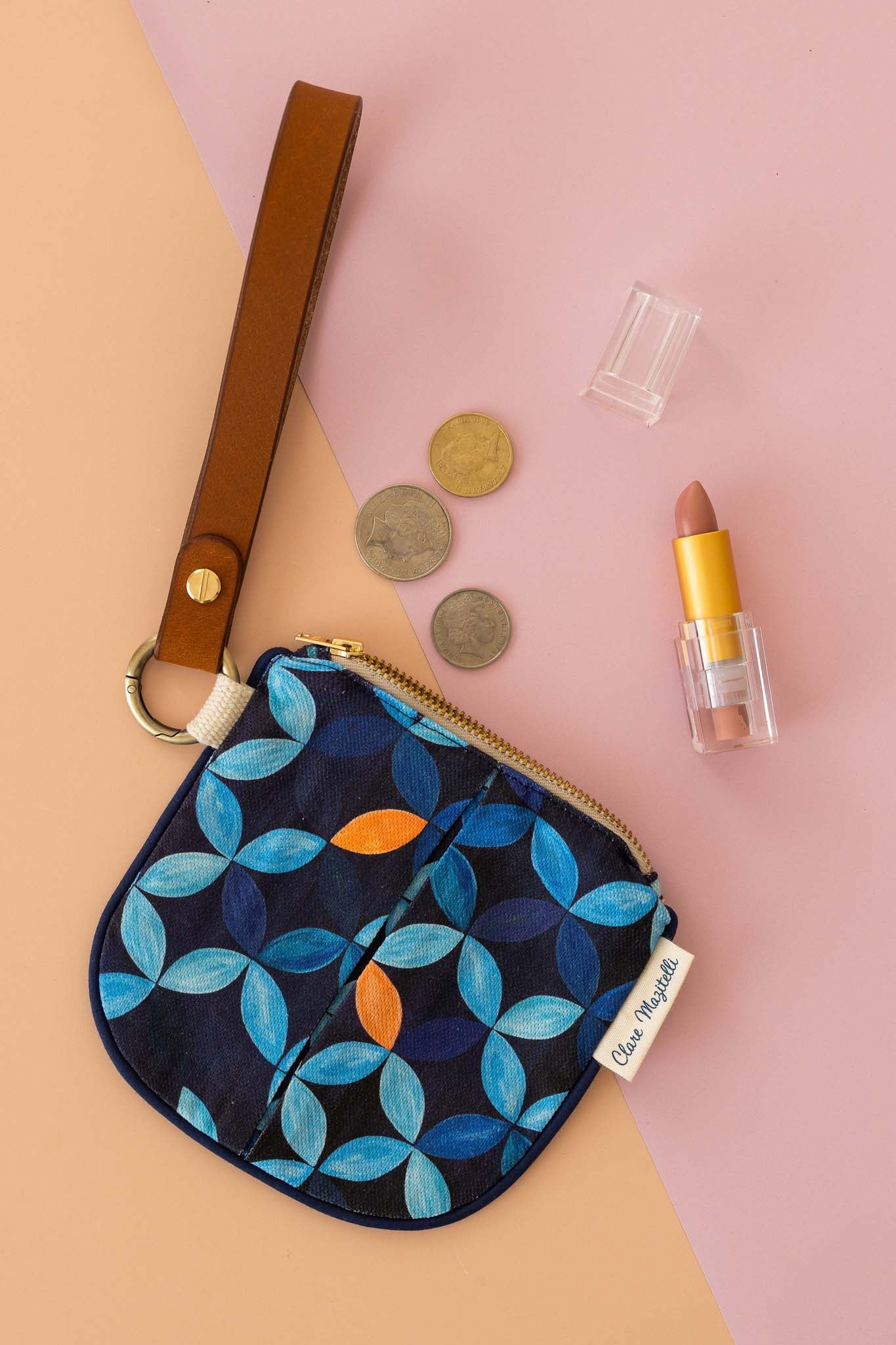 Midnight petal mini print - Linen zip purse